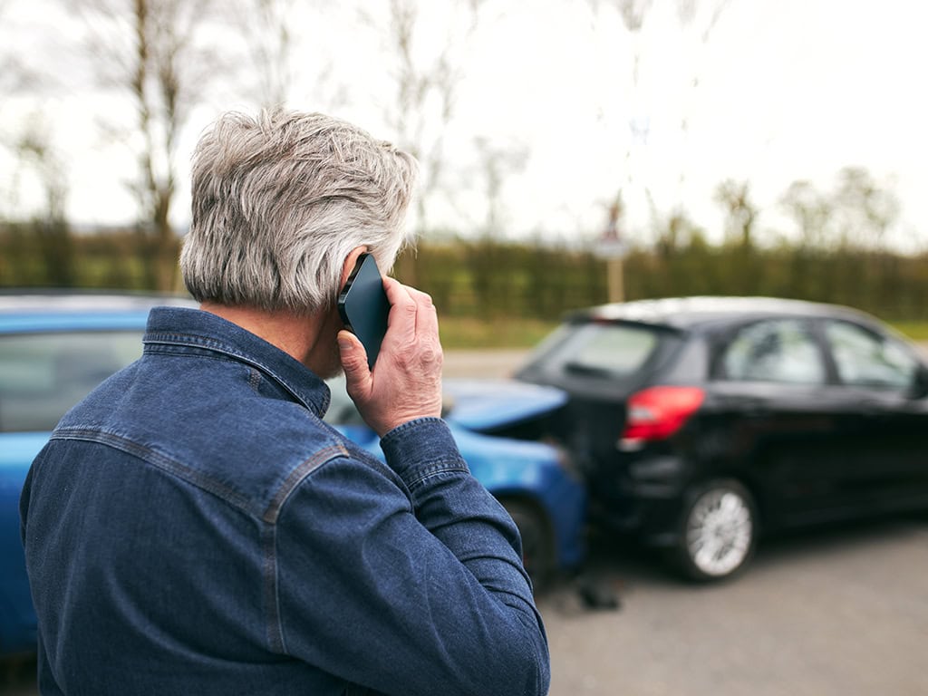 Warum ist eine rechtliche Erstberatung nach einem Unfall mit Zeugen wichtig?