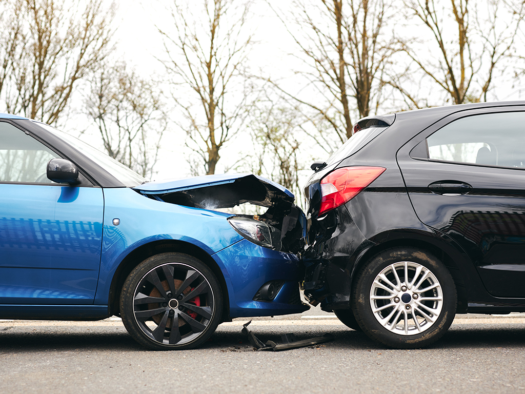 Wer haftet bei einem Unfall beim Rückwärtsfahren?