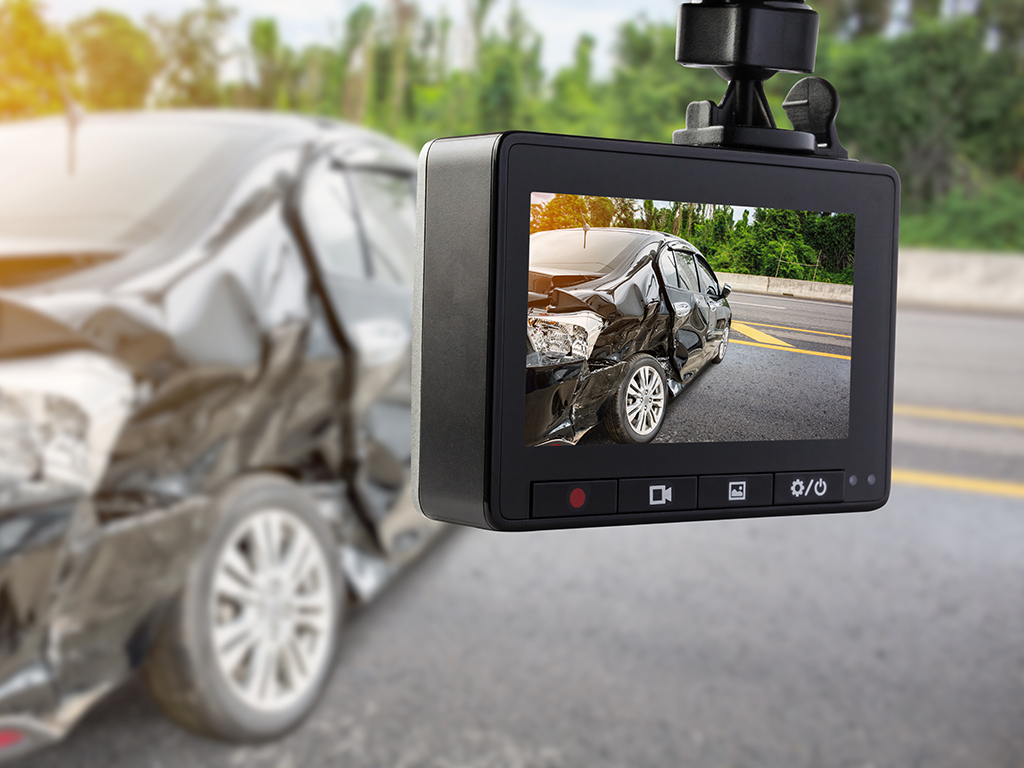 Kann eine Dashcam bei einem Auffahrunfall helfen?